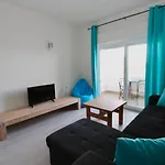 公寓 Azzurro / Ocean View / 5 Min To Beach *
